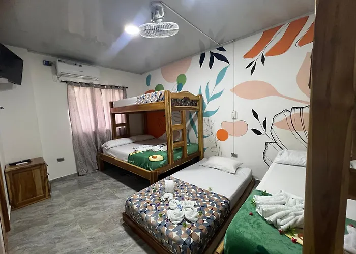 Hostal Las Flores